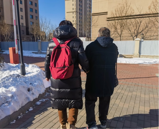 The Moral Complexities of Delegate Children in Aging China